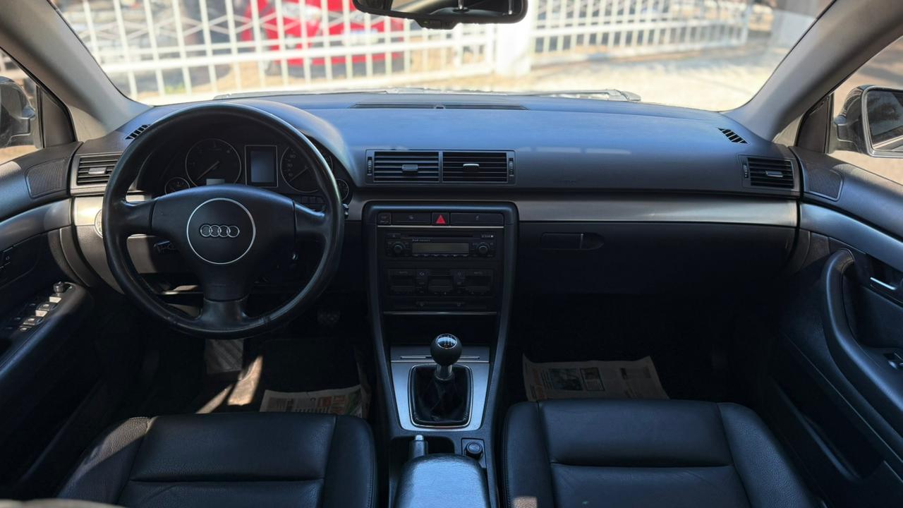 AUDI - A 4 1.6 TDI  - MANUAL  - 2005